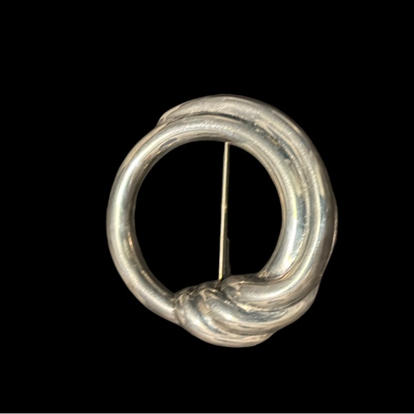 925 Sterling Silver Vintage Bayanihan Ribbed Pin Brooch  2” diameter. - Picture 4 of 11